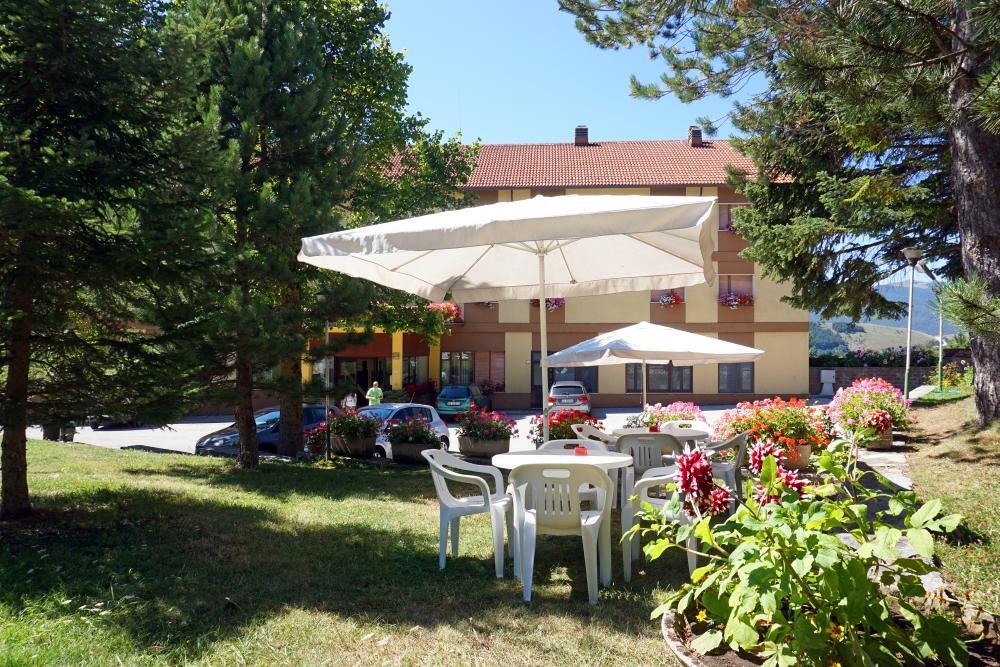 Family Hotel Como Rivisondoli Esterno foto