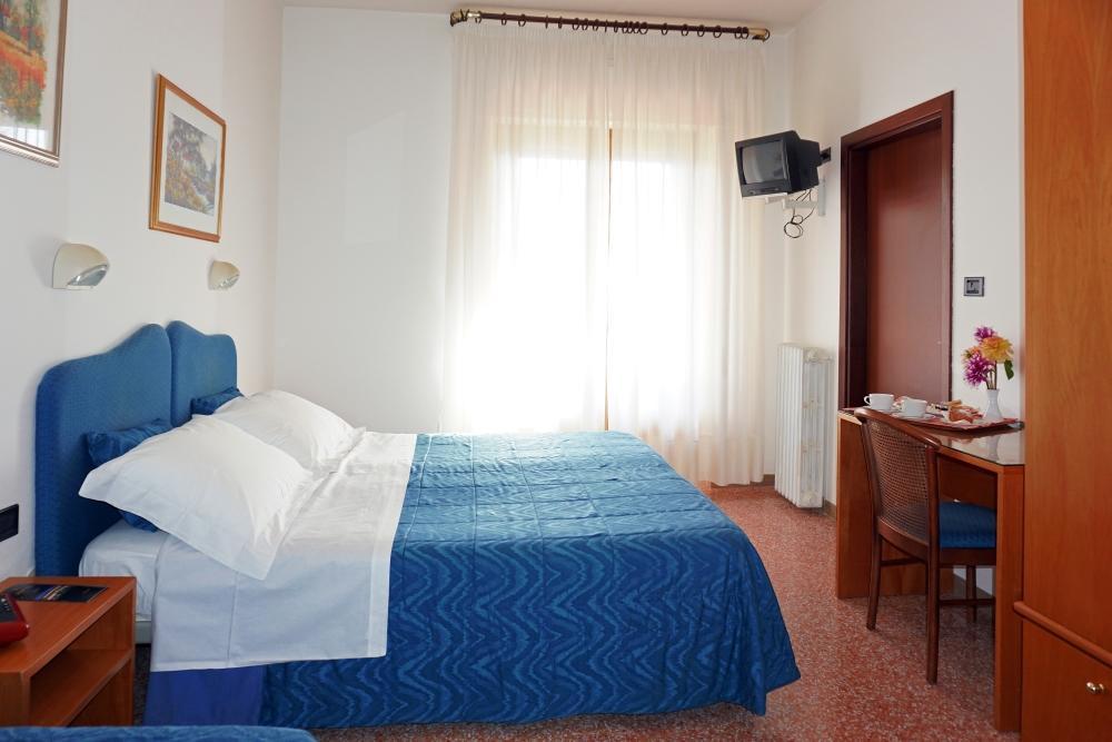 Family Hotel Como Rivisondoli Esterno foto